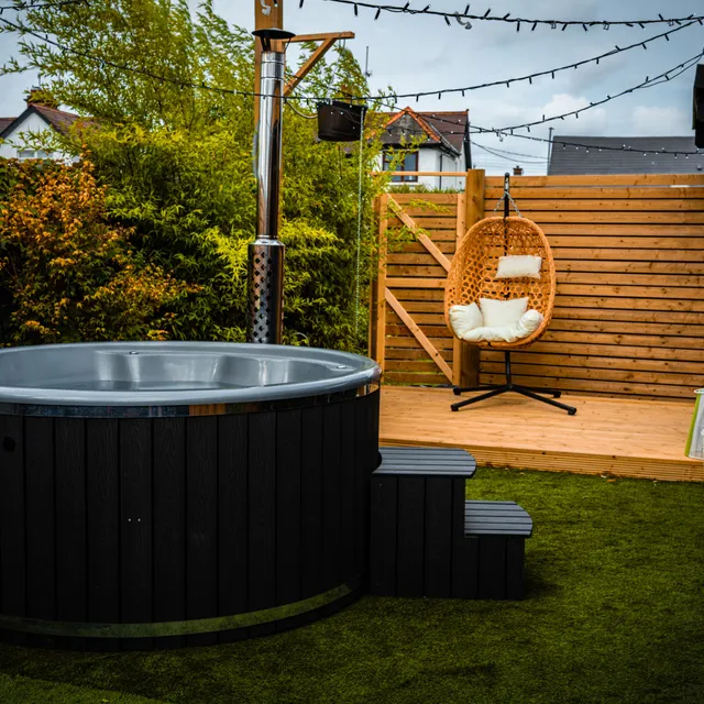 The hot jacuzzi